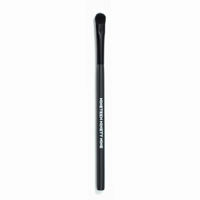 19/99 Tapered Multi Brush | Cruelty-Free, Vegan, Responsible Beauty