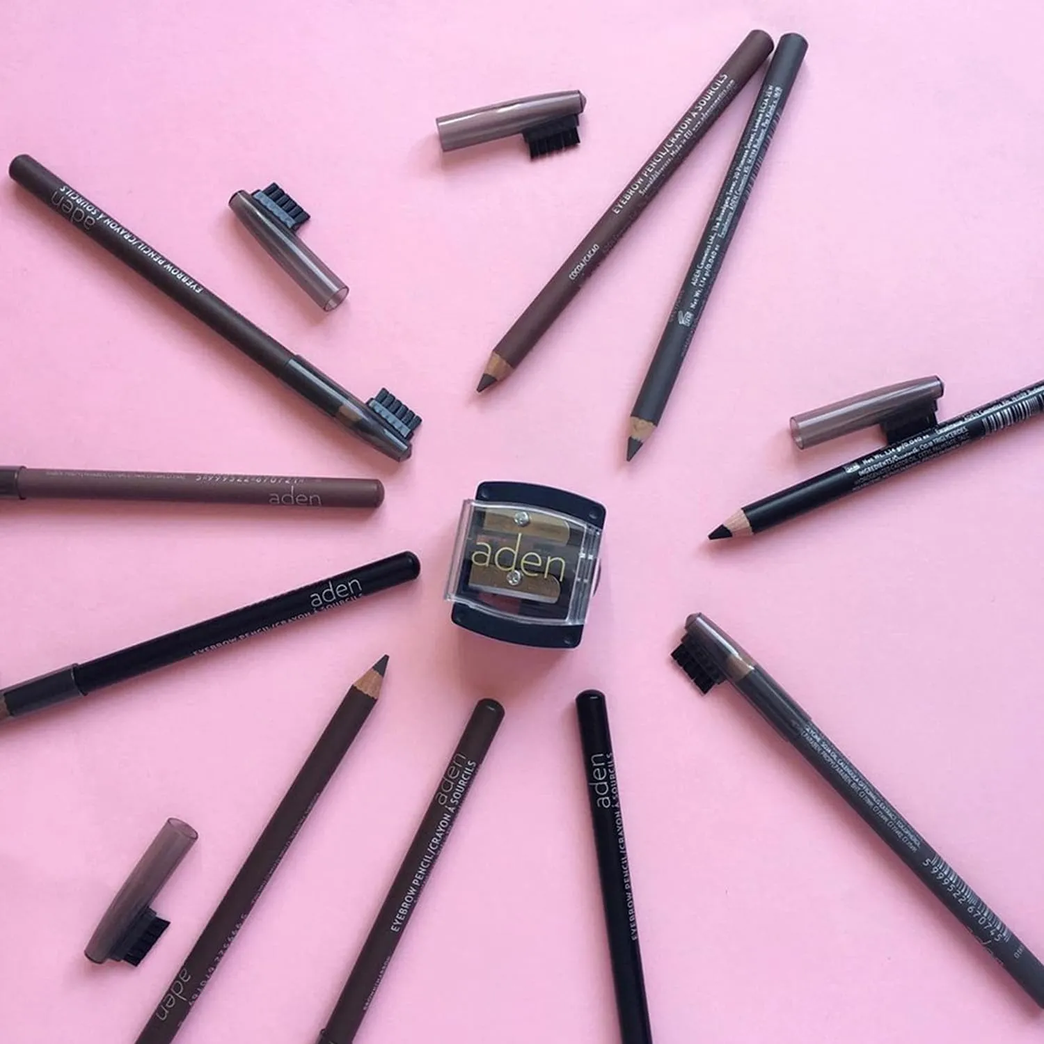 aden Eyebrow Pencil –1.14gr – With Eyebrow Brush – Highly Pigmented & Draws Tiny Brow Hairs – Waterproof & Long Lasting – MADE IN ITALY (Cocoa)