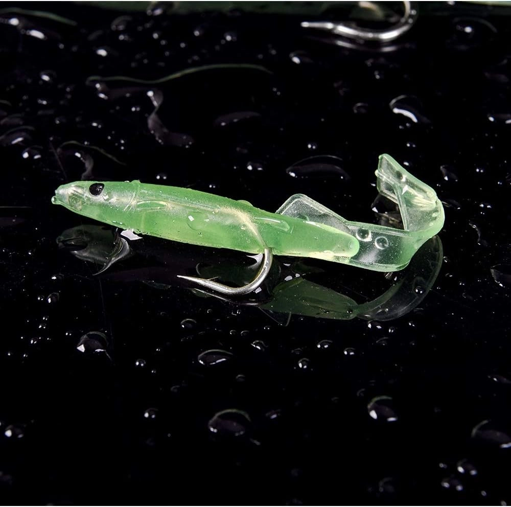 Glow Fishing Lures Kit Luminous Wag-Tail Crank Minnow Pencil for Night Fishing Glow in The Dark with Strong Hook Fishing Lures Bait Lure Luminous Soft Bait Kit Accessory